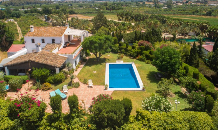 Villa in vendita a Alhaurín de la Torre