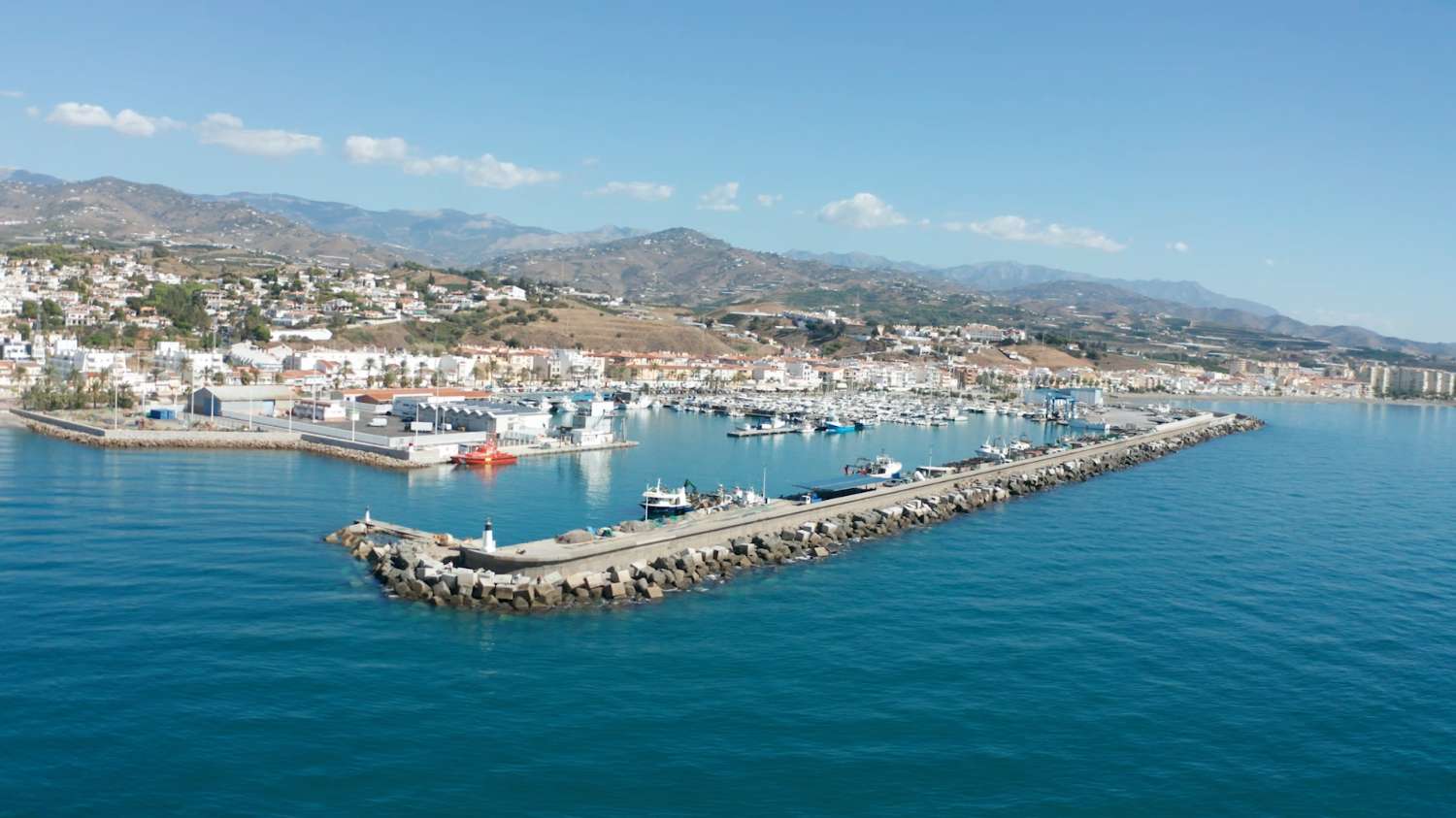 قطعة أرض للبيع في Caleta de Vélez