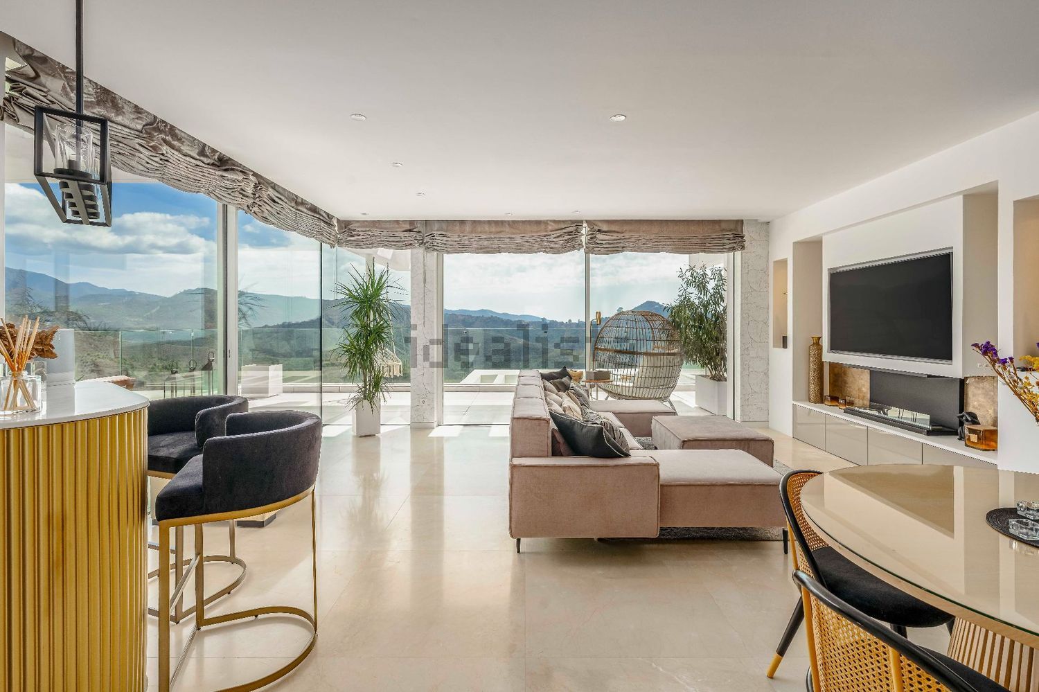 Penthouse for sale in Ojén