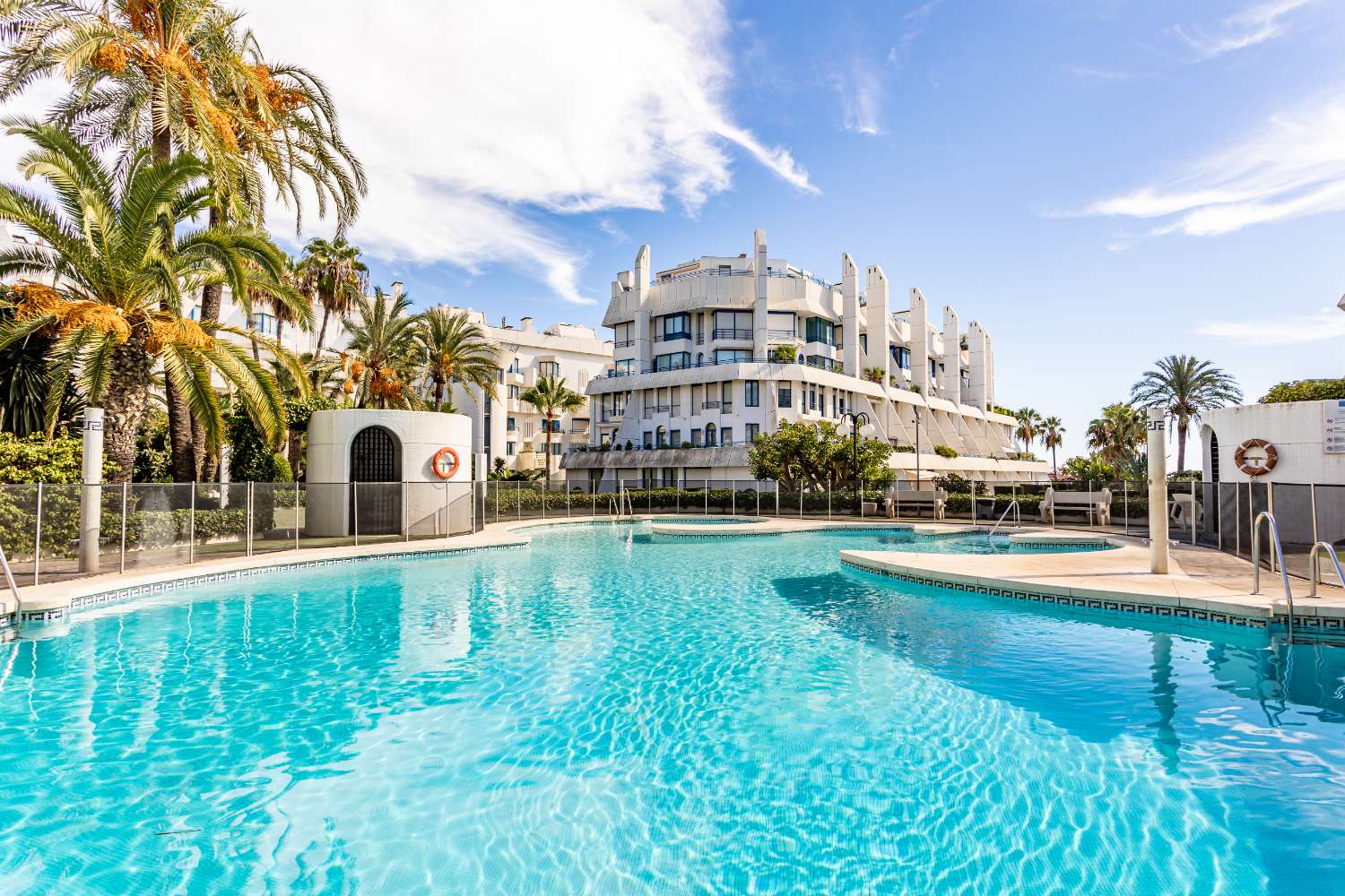 Duplex myynnissä Marbella Pueblo