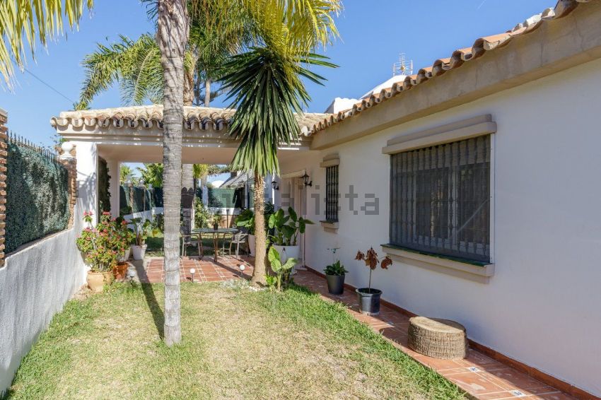 Villa for sale in El Olivar (Málaga)