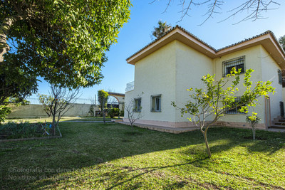 Villa te koop in Estepona