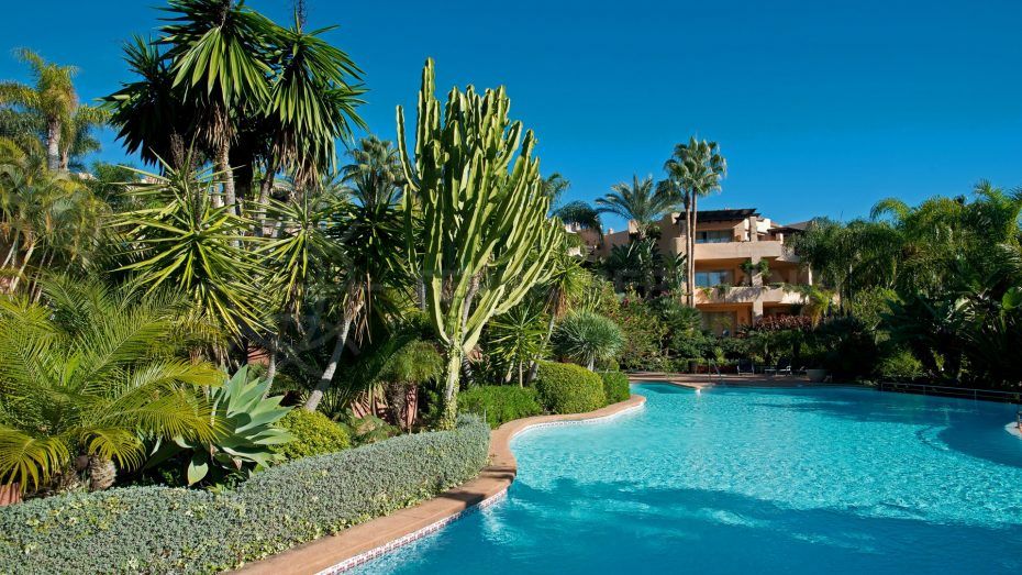 Apartamento en la Milla de Oro, Marbella