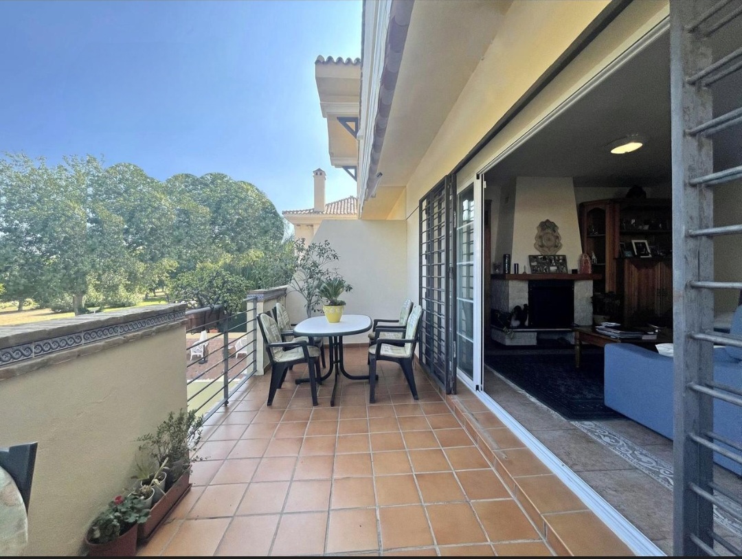 Chalet for sale in Alhaurín de la Torre