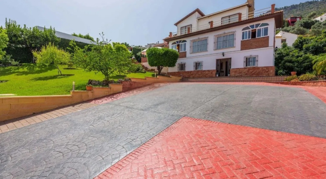 Villa en venta en Alhaurin de la Torre