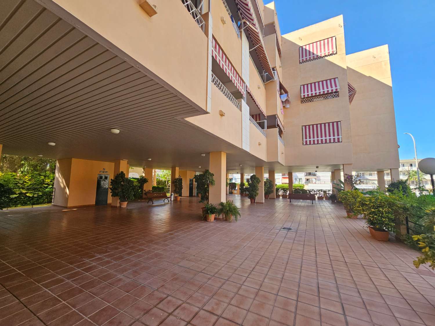 Apartment for rent in La Carihuela - Los Nidos (Torremolinos)