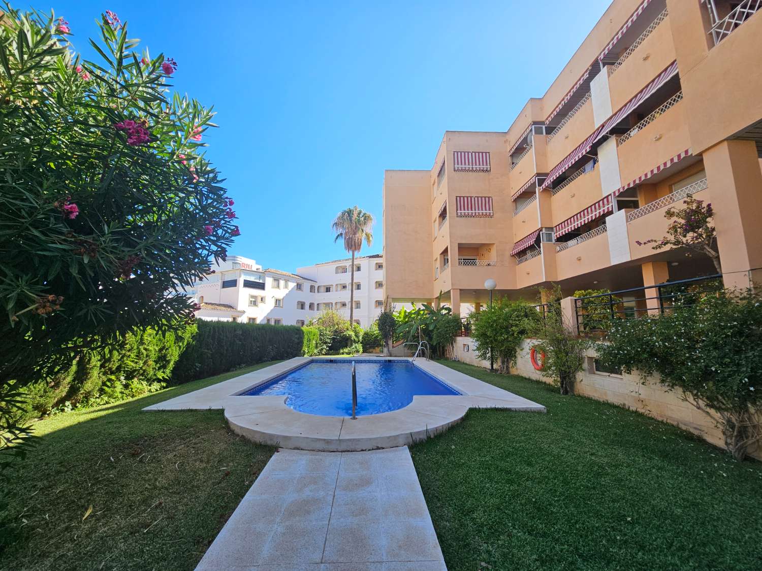 Apartment for rent in La Carihuela - Los Nidos (Torremolinos)