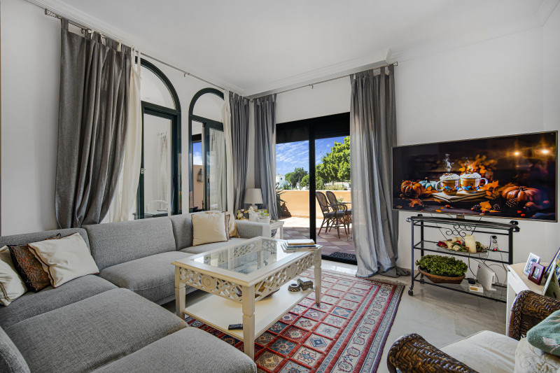 Duplex, 2 våningar till salu i Elviria (Marbella)