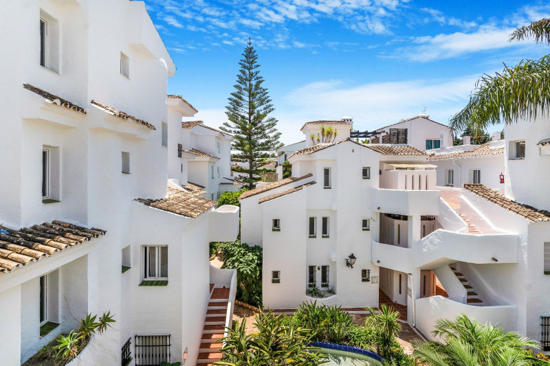 Penthouse til salg i Nueva Andalucía (Marbella)