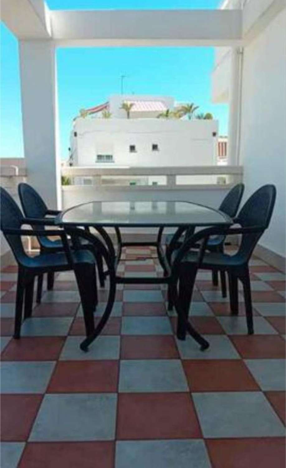 Квартира на продаж в Playamar (Torremolinos)