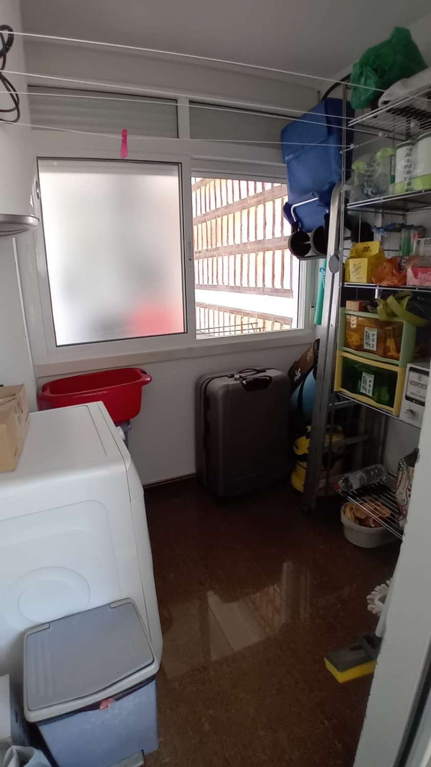 Petit Appartement en vente à Playamar (Torremolinos)