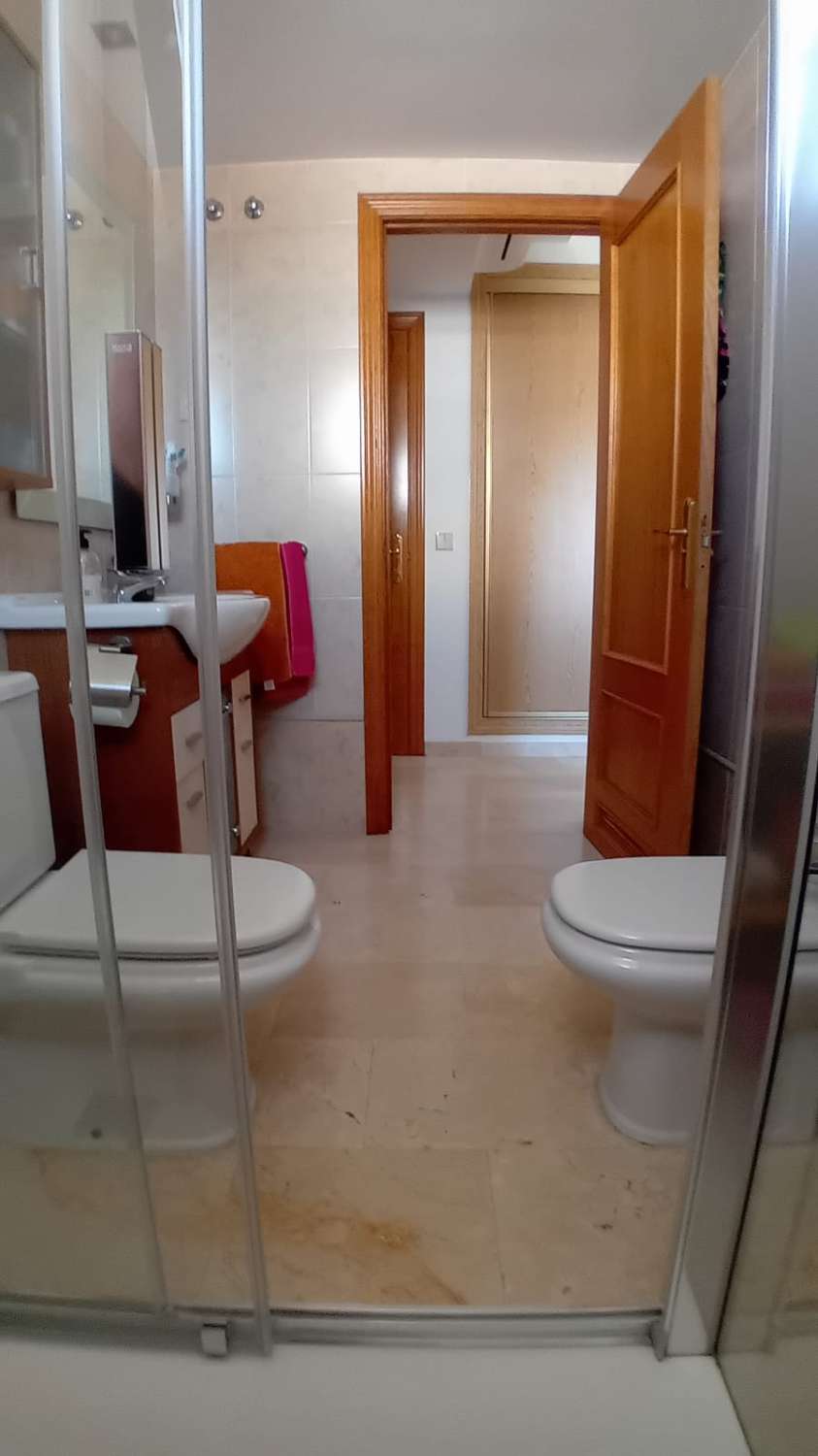 Apartmán v prodeji in Playamar (Torremolinos)