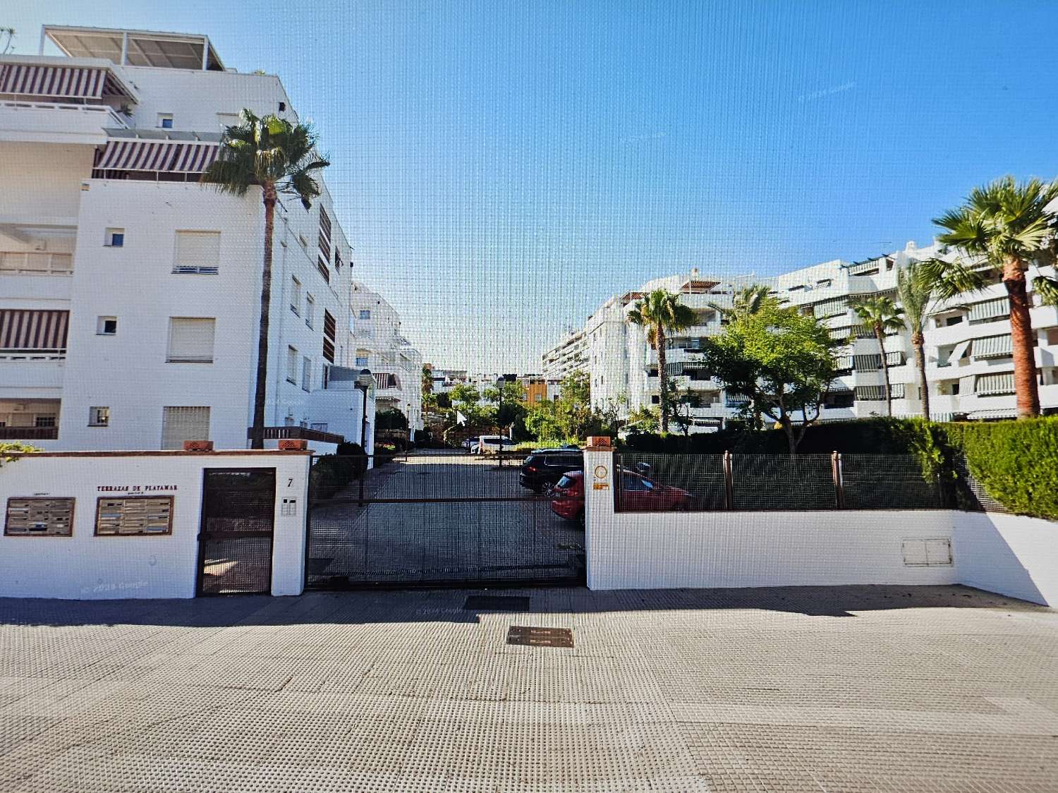 Pieni huoneisto myynnissä Playamar (Torremolinos)