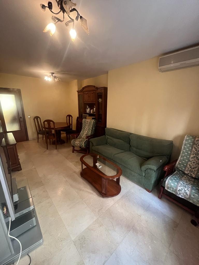 Flat for sale in Zona Puerto Deportivo (Fuengirola)