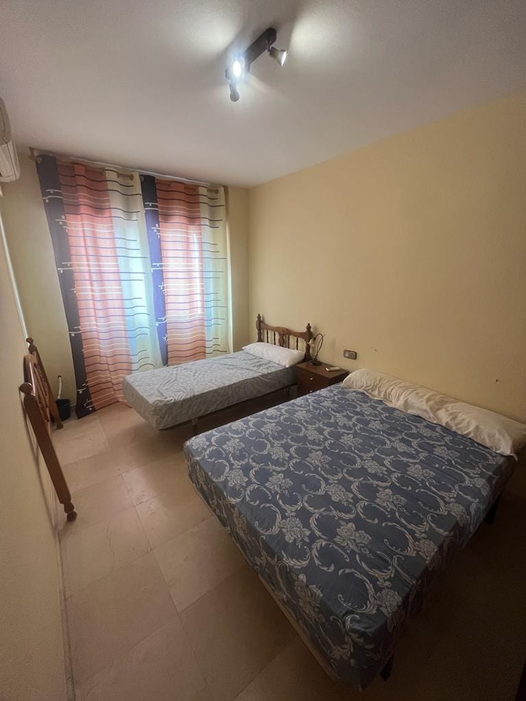 Плоский на продаж в Zona Puerto Deportivo (Fuengirola)