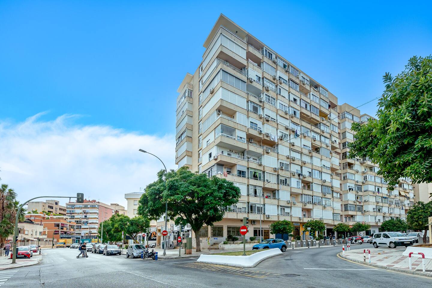 Yksiö loma Manantiales - Estación de Autobuses (Torremolinos)