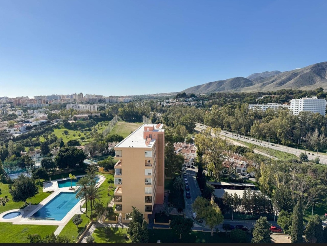 Studio Flat for sale in La Colina (Torremolinos)