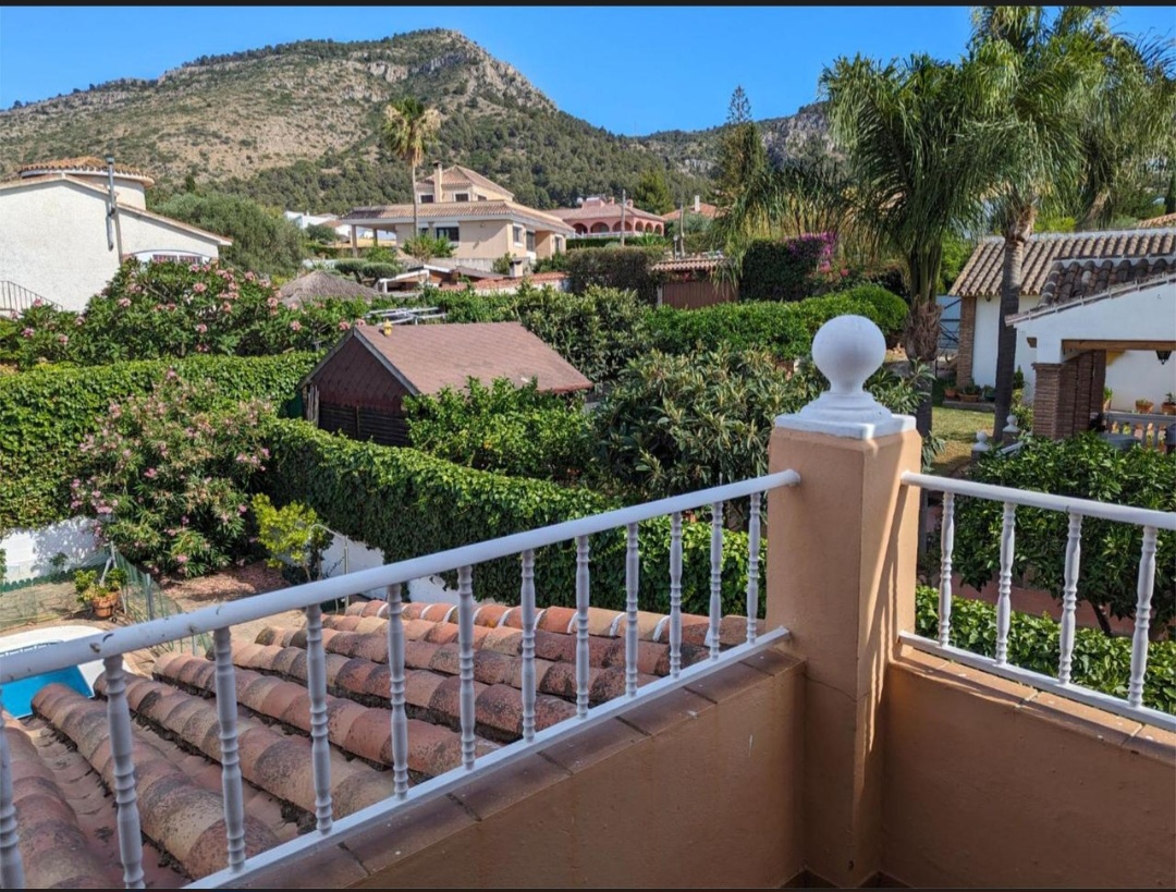 Villa for sale in Alhaurín de la Torre