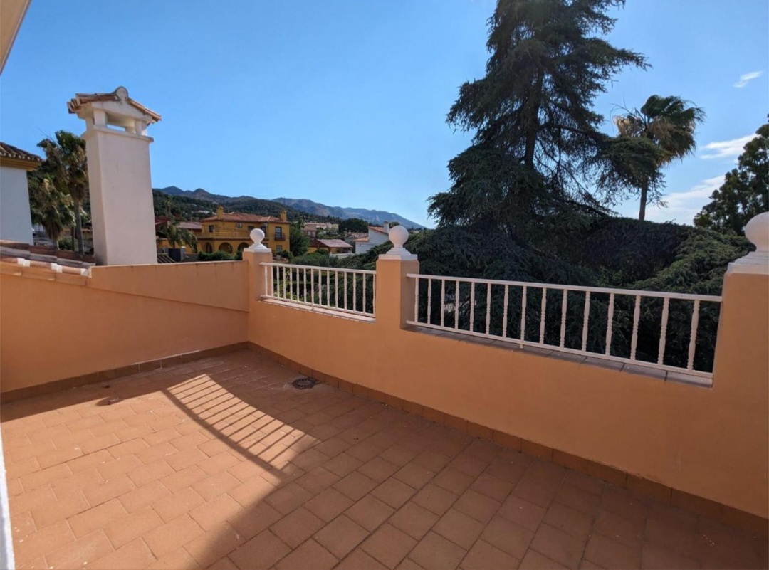 Villa for sale in Alhaurín de la Torre